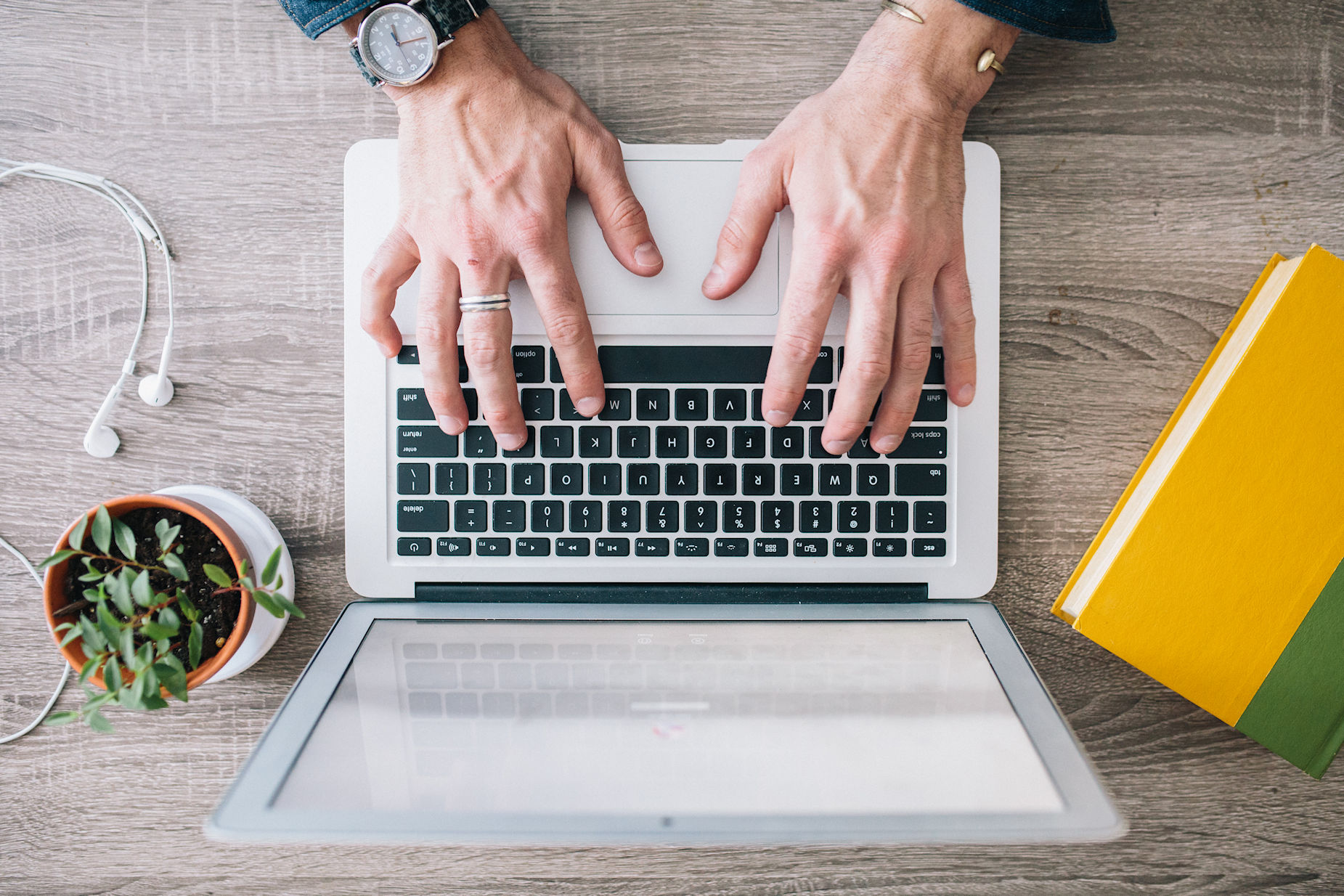 saving money shopping online